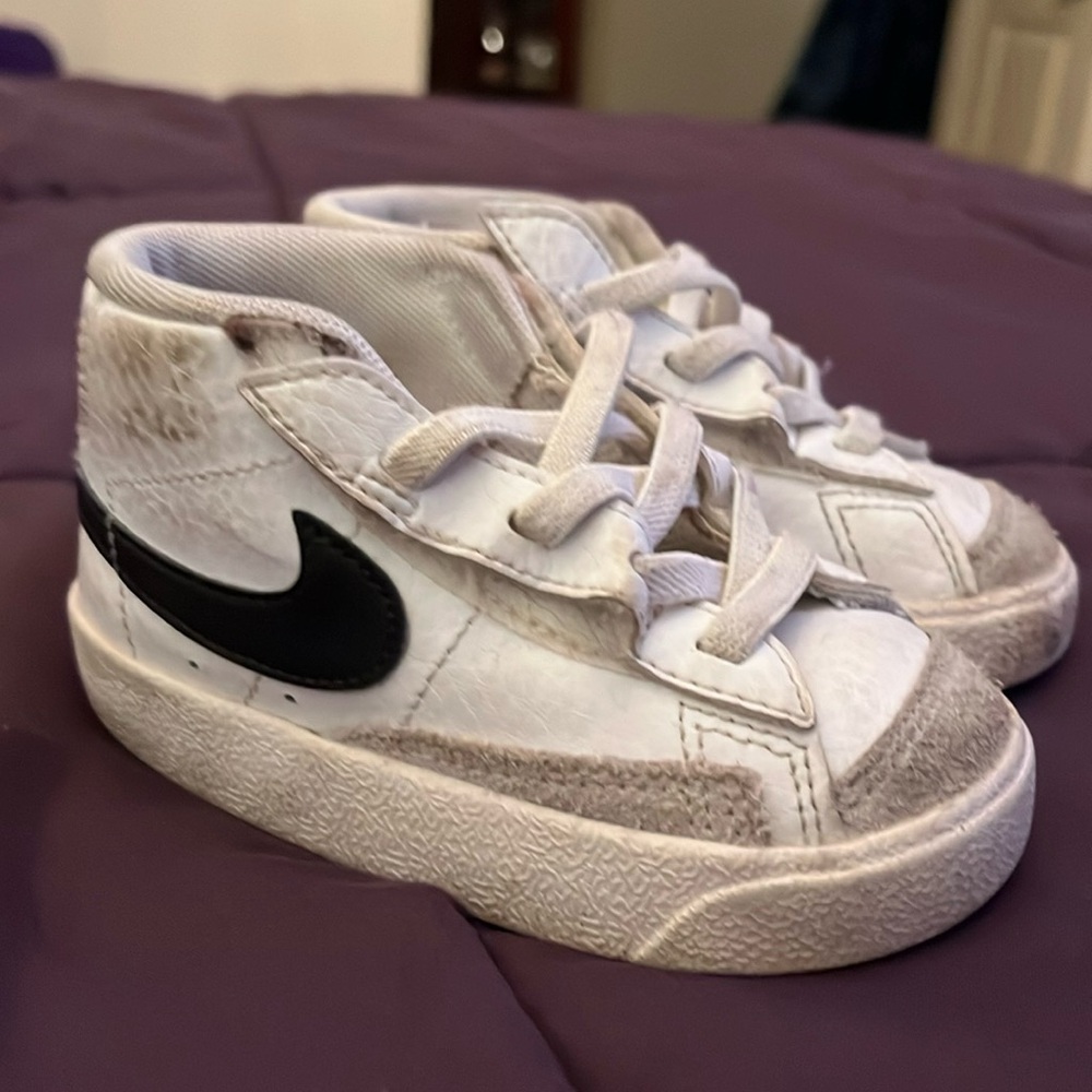 Nike Blazer Mid '77